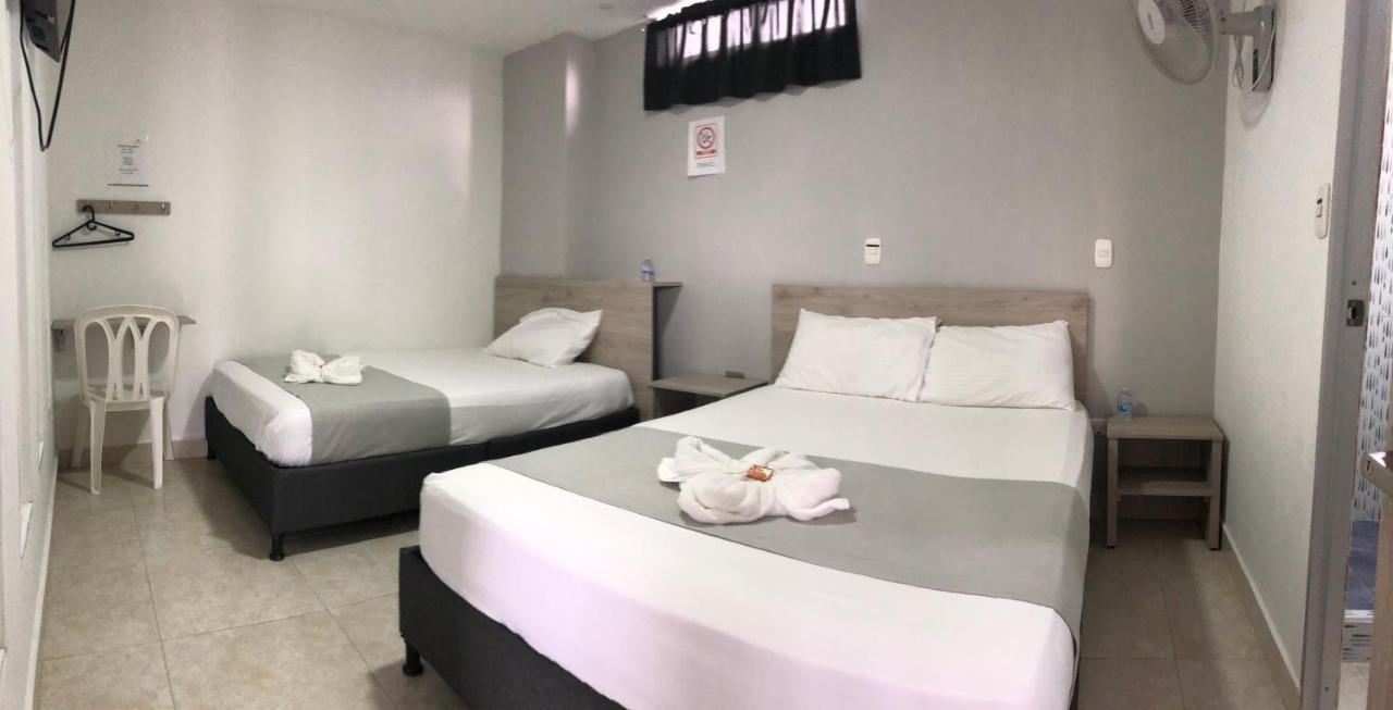 Hotel Pradera Plaza Dosquebradas Exterior photo